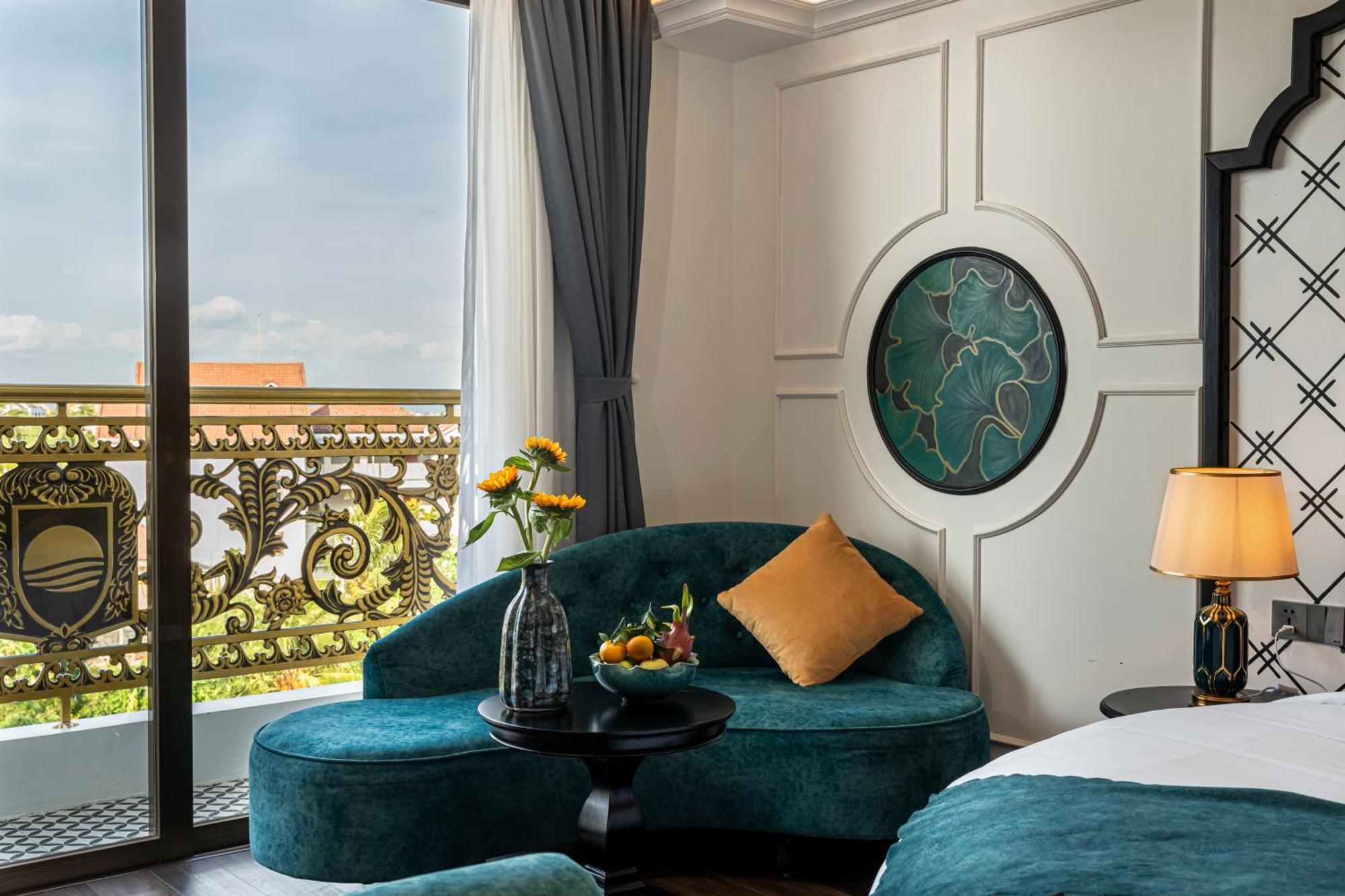 Grand Sunrise Palace Hoi An- A Luxury Indochine Hotel & Spa Exterior photo Deluxe Suite